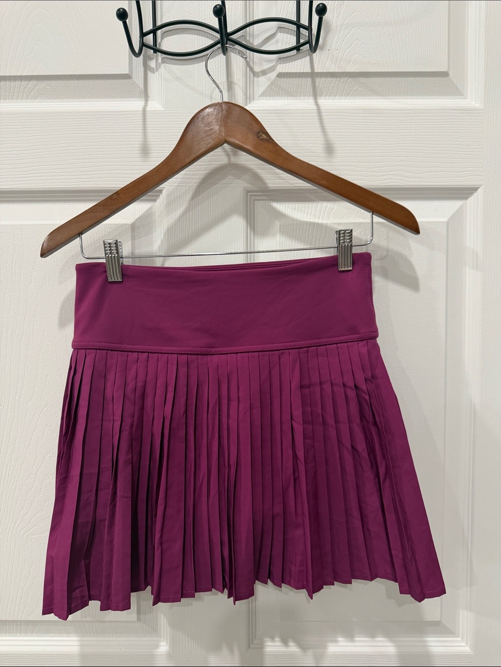 Fabletics Pleated Purple Women’s Tennis Skirt size Small